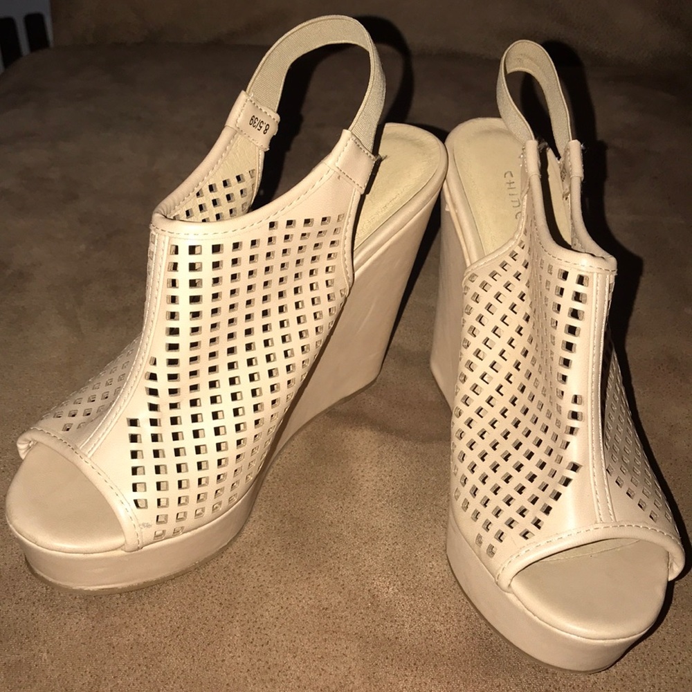 Chinese Laundry Wedges